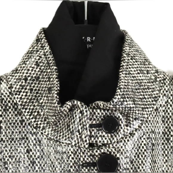 Akris Punto Lacquered Tweed Coat with Removable Insert - Picture 4 of 7